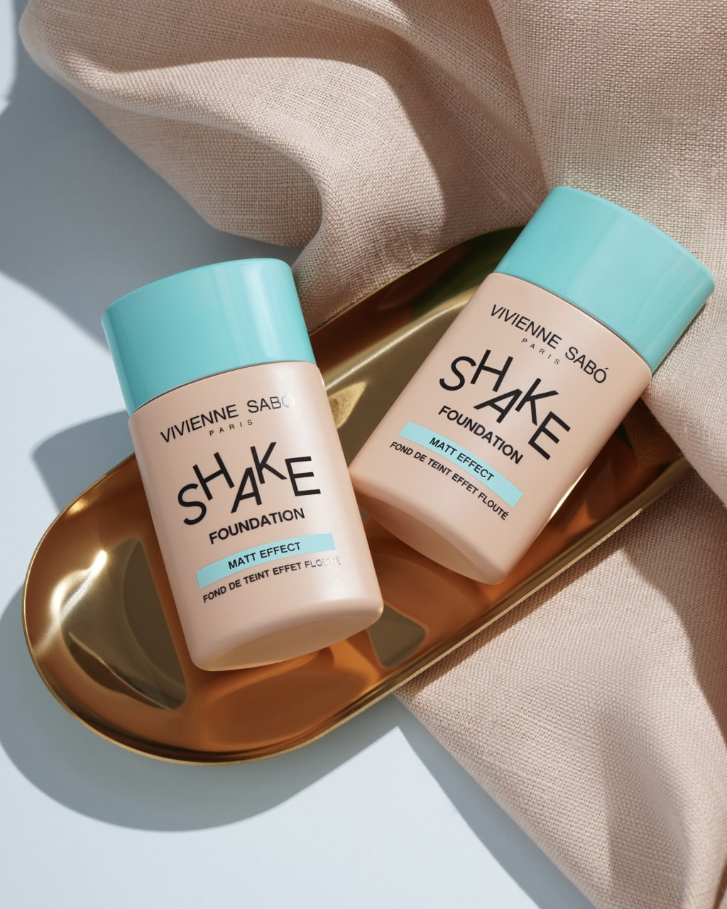 Shake тональный крем. Vivienne Sabo Shake Foundation свотчи. Vivienne Sabo shakefoundation Matt оттенки. Vivienne Sabo shakefoundation Matt свотчи.