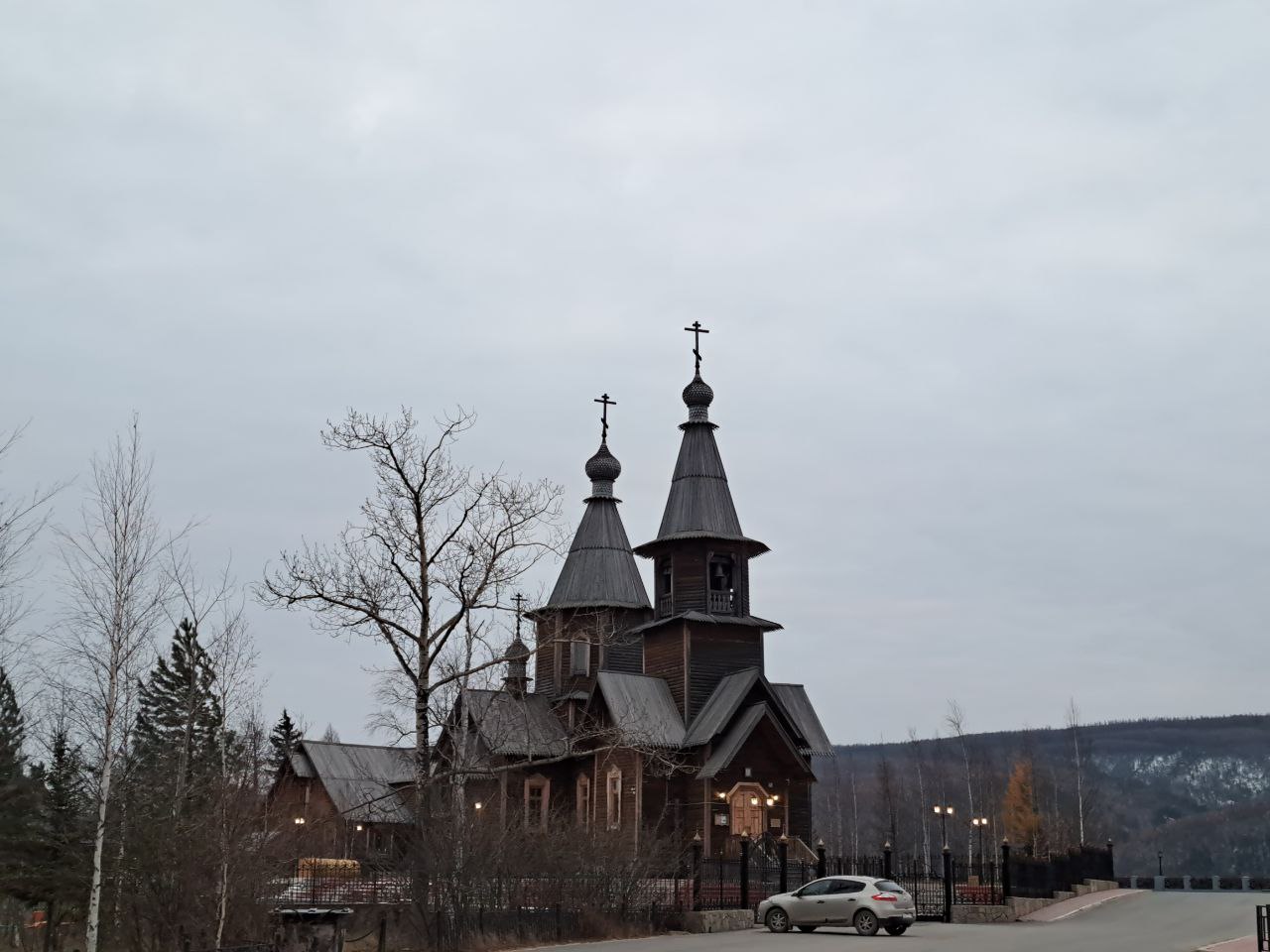 Ленск. Храм в дали. Погода в Ленске. Погода в Ленске на 10.