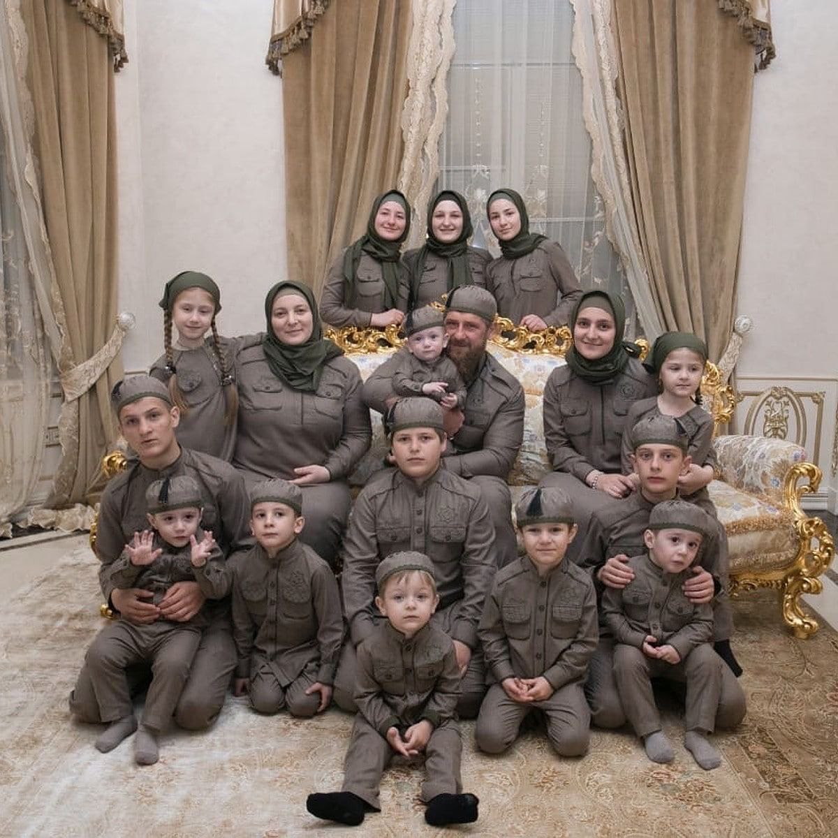 Семья Рамзана Кадырова 2020