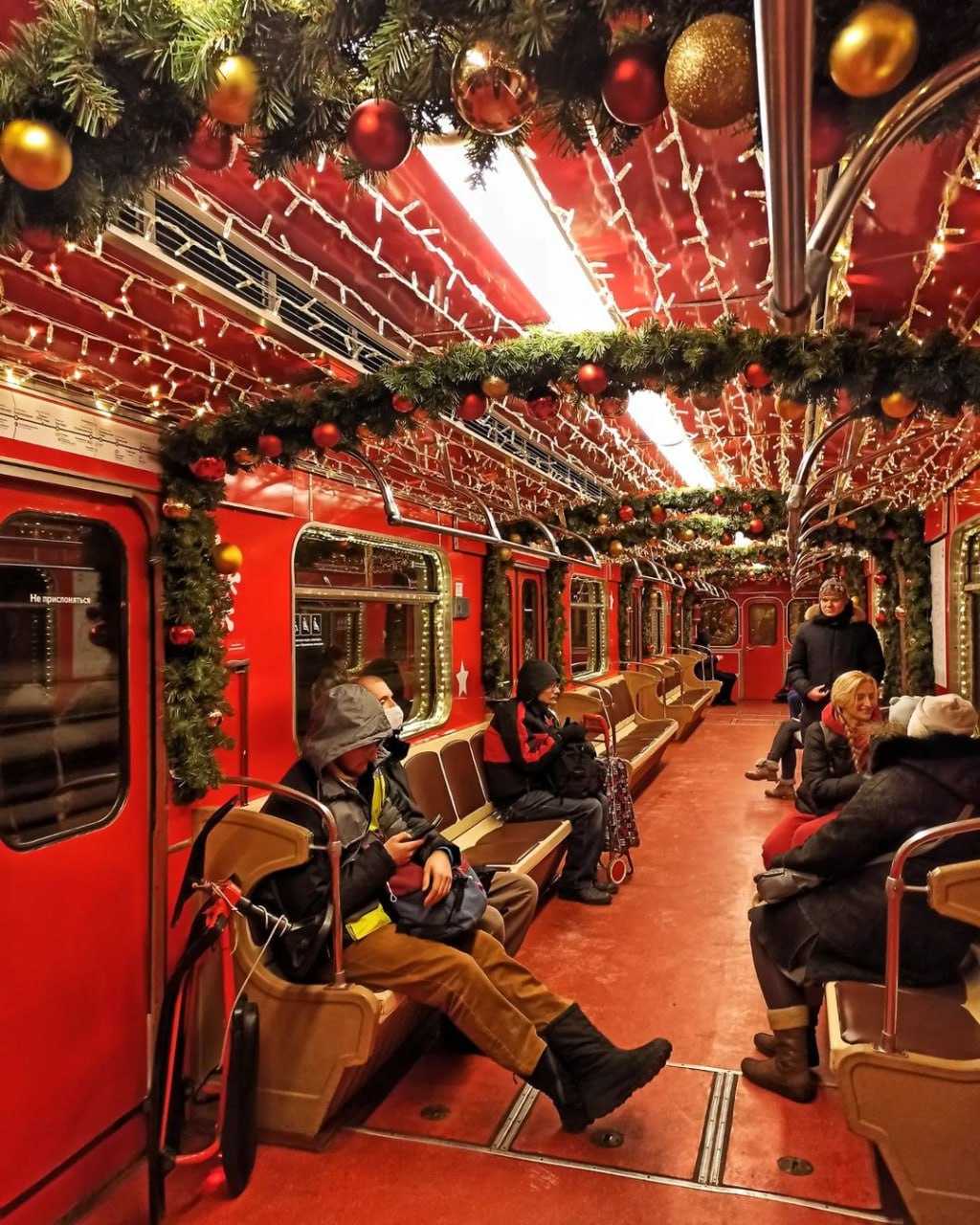 новогодний поезд в москве