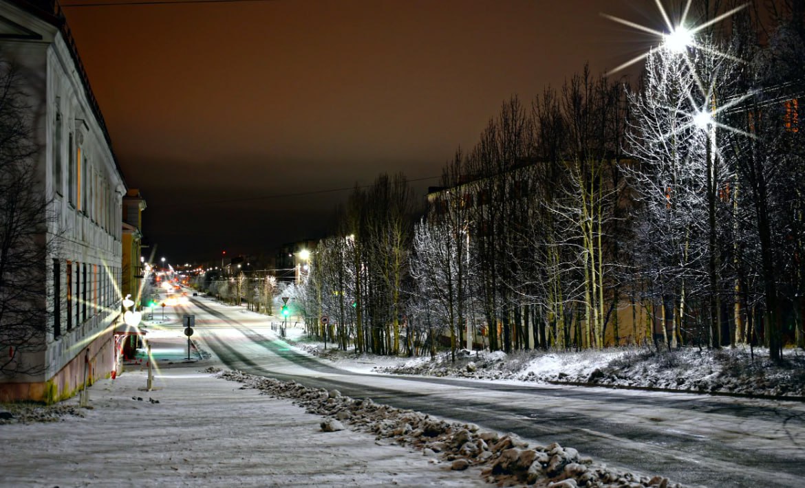 мончегорск площадь