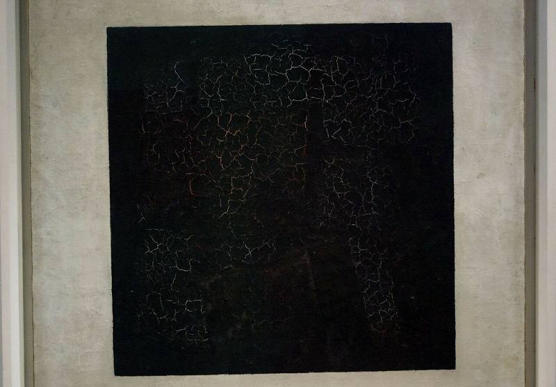 Произведения черный квадрат. Чёрный квадрат Малевича 1913. Супрематизм Малевича черный квадрат.